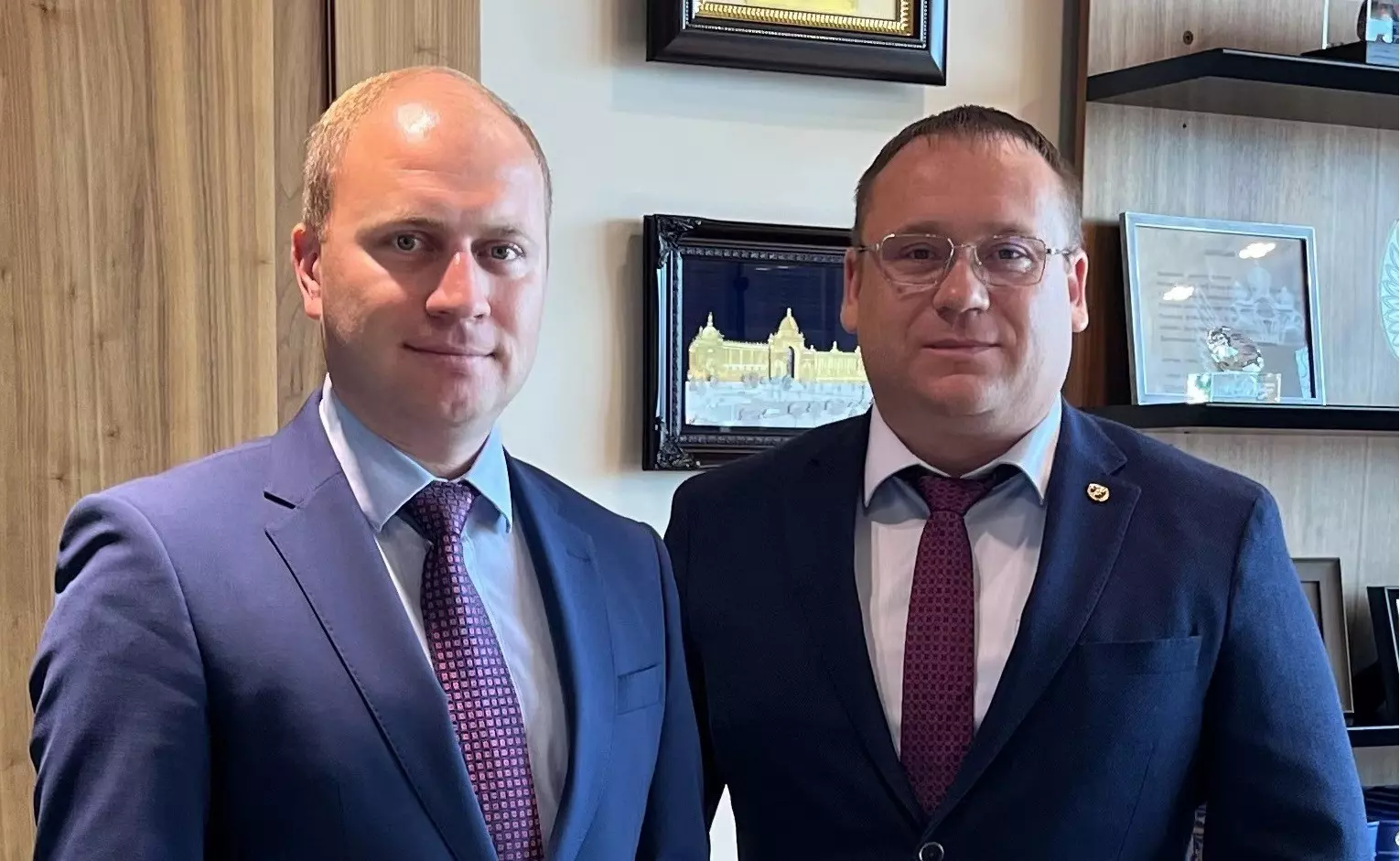 Дмитрий Семенов встретился с заместителем главы Минпромторга Романом Чекушовым