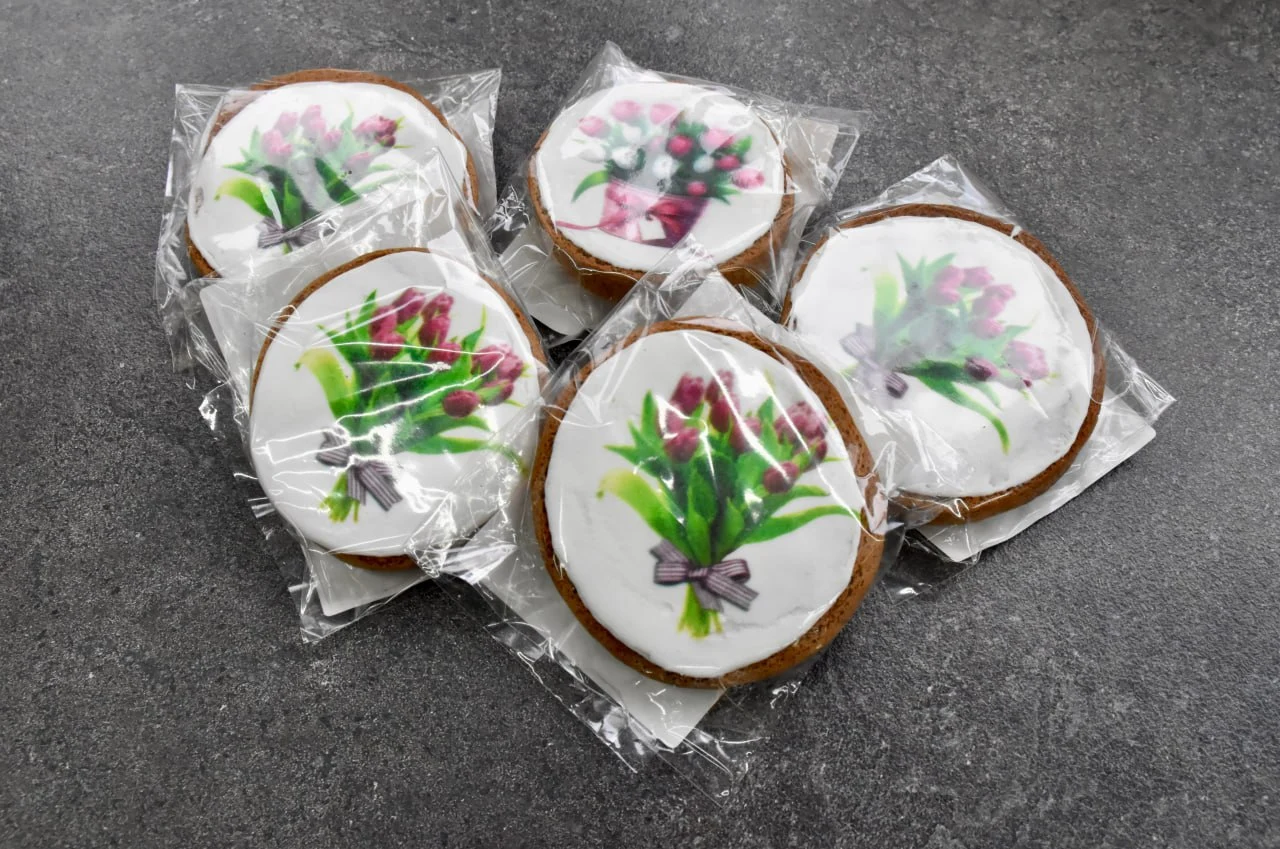 Ко Дню женщин «Витебскхлебпром» порадует покупателей обновленными тортами и тематическими пряниками