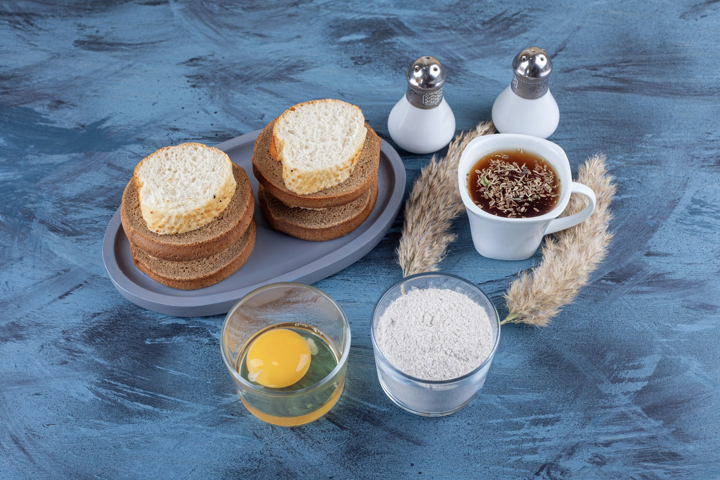 Россияне в среднем съедают 30 кг сахара и 87 кг хлеба в год